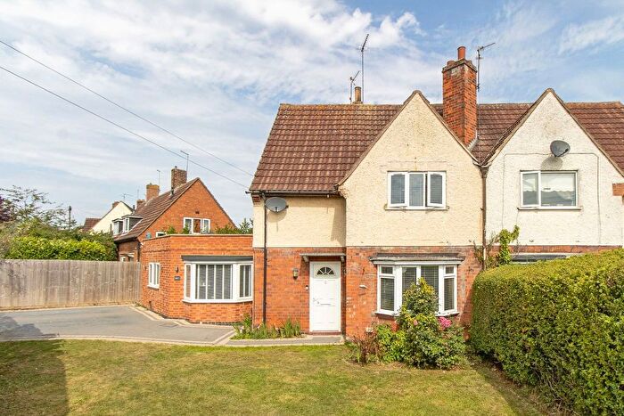 3 Bedroom Semi-Detached House For Sale In Stephenson Way, Corby, Northamptonshire, NN17