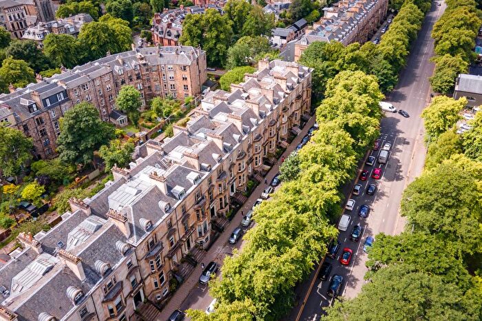 2 Bedroom Apartment For Sale In Belhaven Terrace, Dowanhill, Glasgow, G12