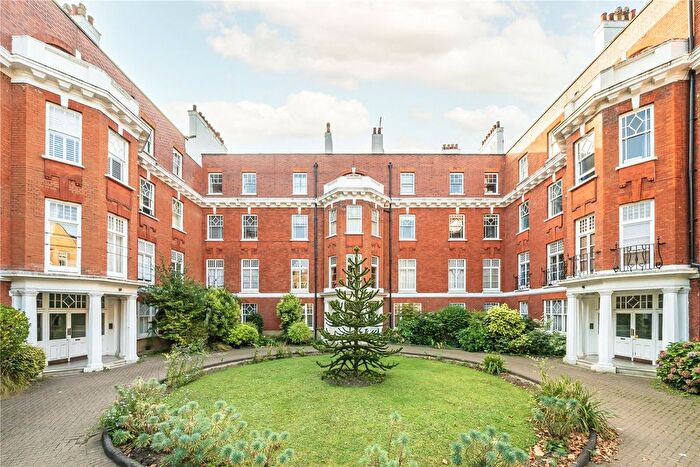 3 Bedroom Flat To Rent In Elgin Court, Elgin Avenue, London, W9