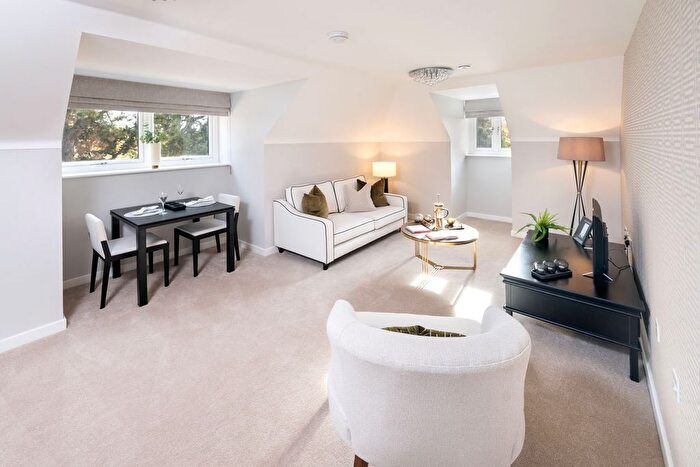 1 Bedroom Flat To Rent In Northwich Road, Knutsford, WA16
