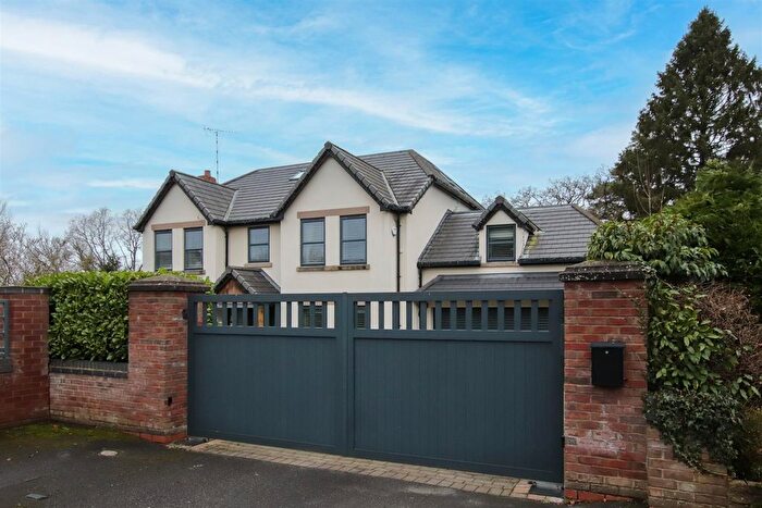6 Bedroom Detached House For Sale In Rivermead Avenue, Hale Barns, WA15
