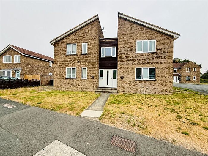 1 Bedroom Flat For Sale In Sycamore Road, Barlby, YO8