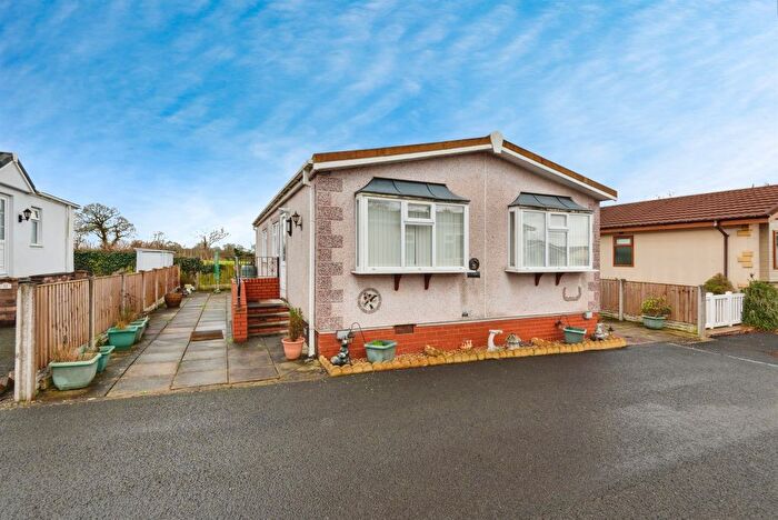 2 Bedroom Park Home For Sale In Chester Road, Dunham On The Hill, Frodsham, WA6