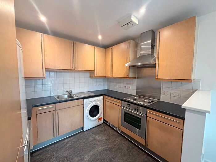 1 Bedroom Flat To Rent In Forest Lane, London, E15