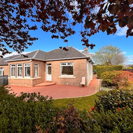 2 Bedroom Bungalow To Rent In Mountcastle Drive South, Edinburgh, Midlothian, EH15