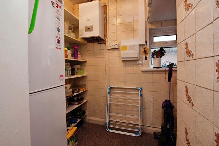 2 Bedroom Semi-Detached House For Sale In Mansfield Road, Underwood, Nottingham, NG16