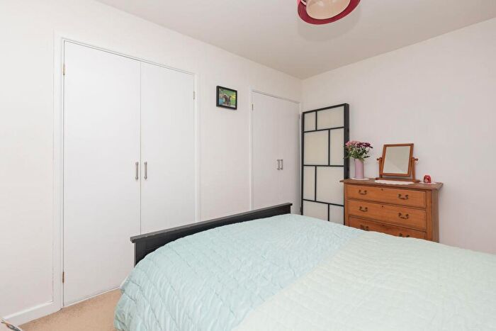 3 Bedroom Terraced House For Sale In Holmes Hill Road, Bristol, BS5