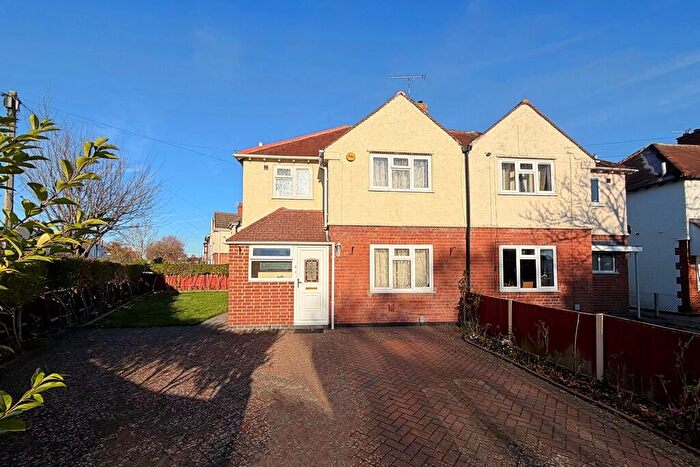 3 Bedroom Semi Detached House To Rent In Sheriff Road, Rugby, CV21
