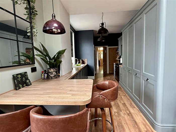 5 Bedroom Semi-Detached House For Sale In St. Andrews Road South, Lytham St Annes, FY8