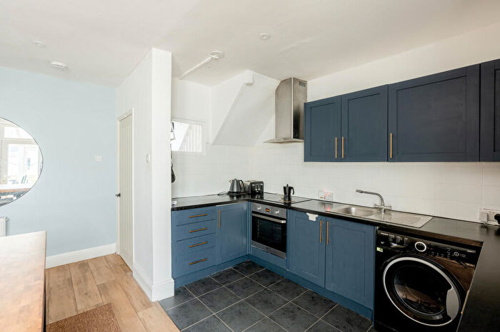 3 Bedroom End Of Terrace House For Sale In Dovercourt Road, Horfield, Bristol, BS7