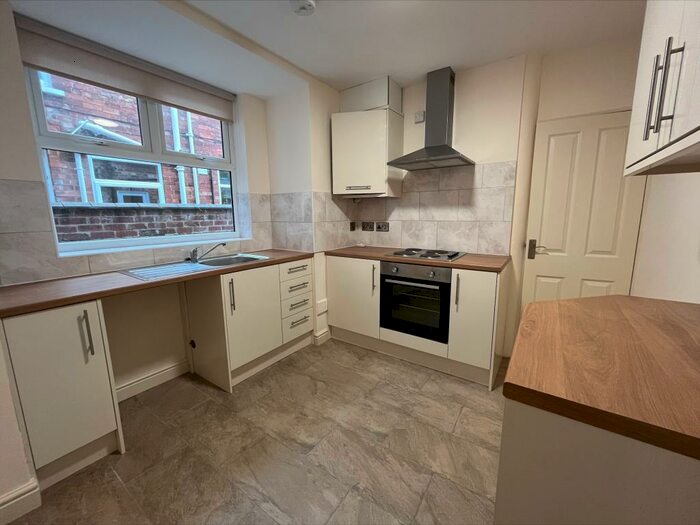 1 Bedroom Apartment To Rent In Carholme Road, Lincoln, LN1