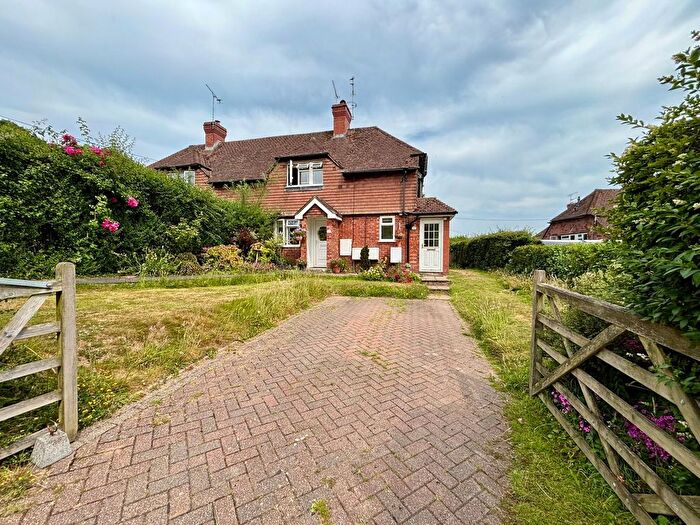1 Bedroom Flat For Sale In Coronation Cottages, Robertsbridge, TN32