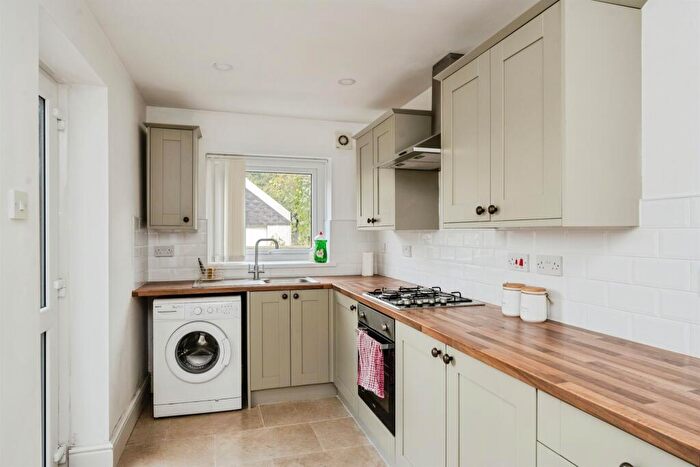 2 Bedroom Terraced House For Sale In John Street, Resolven, Neath, SA11