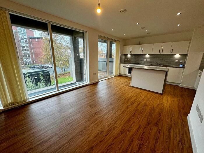 2 Bedroom Apartment To Rent In City Road, Hulme, Manchester, Lancashire, M15