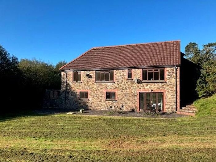 2 Bedroom Barn Conversion To Rent In Bishops Tawton, Barnstaple, EX32