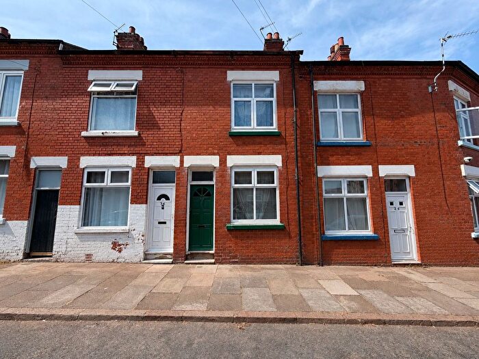 2 Bedroom Terraced House For Sale In Borlace Street, Leicester, LE3