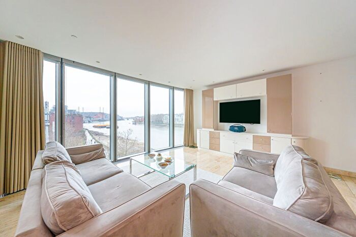 2 Bedroom Flat For Sale In St. George Wharf, London, SW8