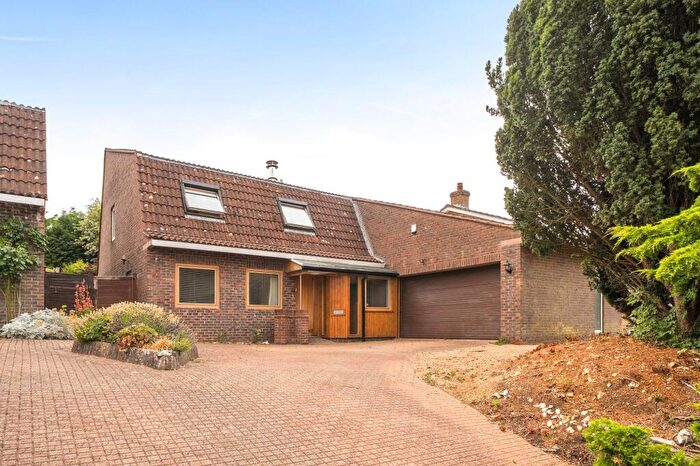 5 Bedroom Detached House For Sale In Bayards, Warlingham, CR6