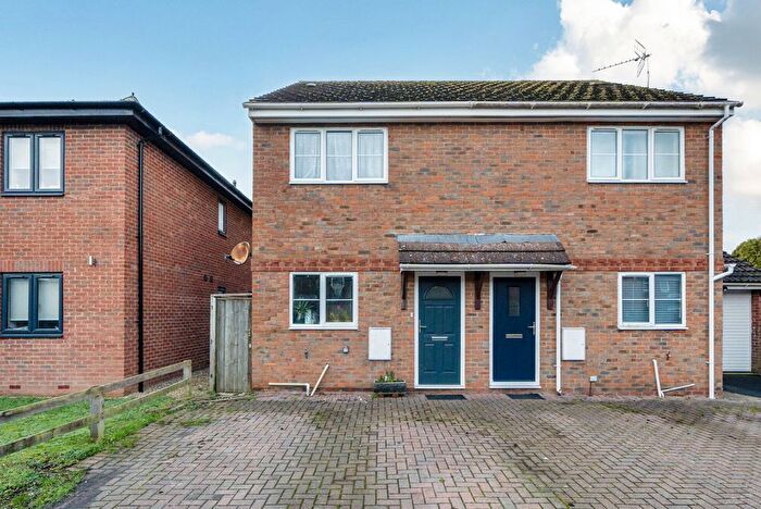 2 Bedroom Semi Detached House For Sale In The Bevers, Mortimer Common, Reading, RG7