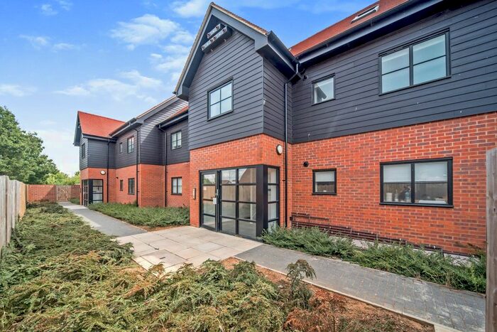 1 Bedroom Flat To Rent In Selwin Place, Biggleswade, SG18