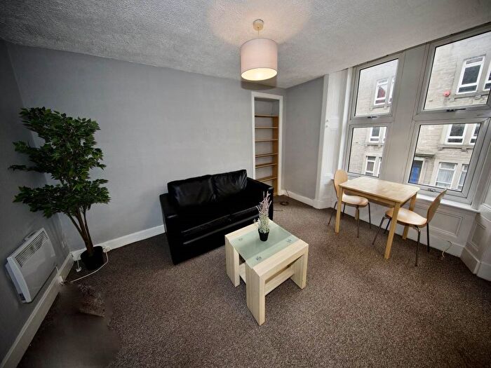 1 Bedroom Detached House To Rent In Peddie Street, Dundee, DD1