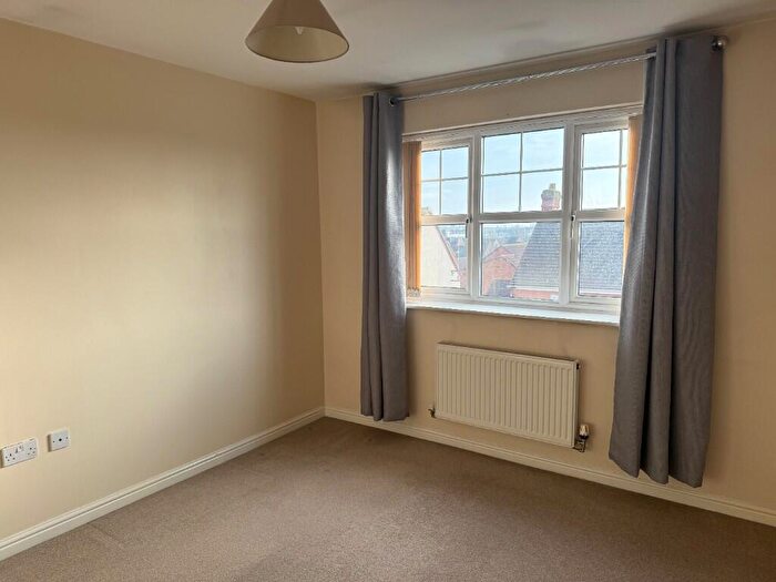 2 Bedroom Apartment To Rent In St. Peters Way, Stratford-Upon-Avon, Warwickshire, CV37