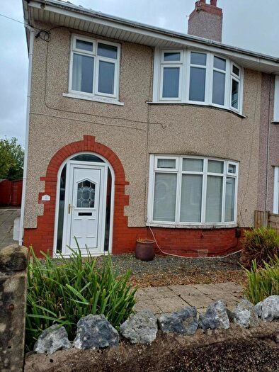 2 Bedroom Flat To Rent In Morecambe, LA4