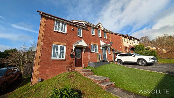 2 Bedroom Semi Detached House To Rent In Shearwater Drive, Torquay, TQ2