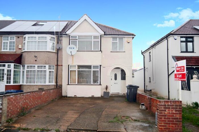 3 Bedroom End Of Terrace House To Rent In Mansell Road, Greenford, UB6