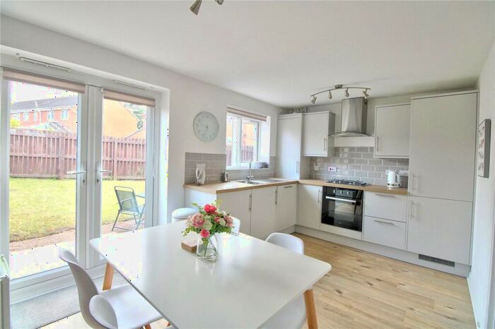 3 Bedroom End Of Terrace House To Rent In Marmion Avenue, Bootle, L20