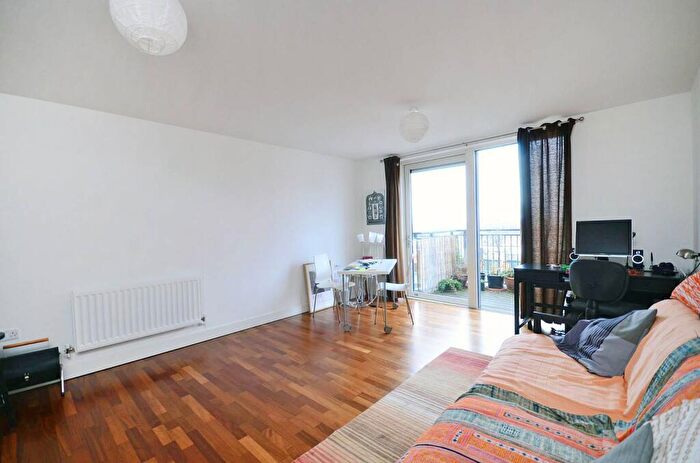 1 Bedroom Flat For Sale In Dalston Square, Dalston, London, E8