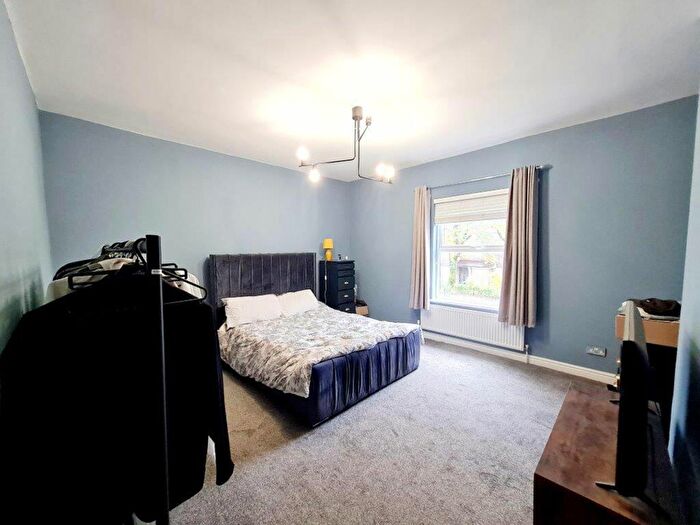 2 Bedroom End Of Terrace House For Sale In Moss Lane, Whitefield, M45