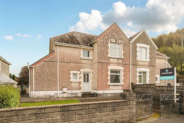 3 Bedroom Semi-Detached House For Sale In Abercedi, Penclawdd, Swansea, SA4