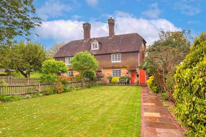 5 Bedroom End Of Terrace House For Sale In The Broadway, Lamberhurst, Tunbridge Wells, TN3