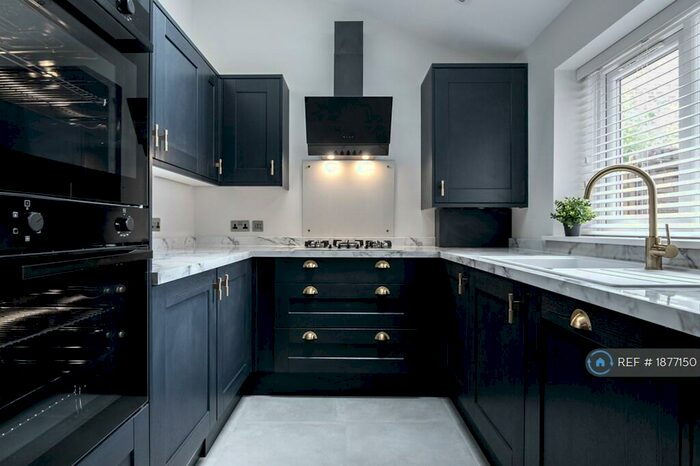 6 Bedroom Terraced House To Rent In Cranborne Road, Liverpool, L15