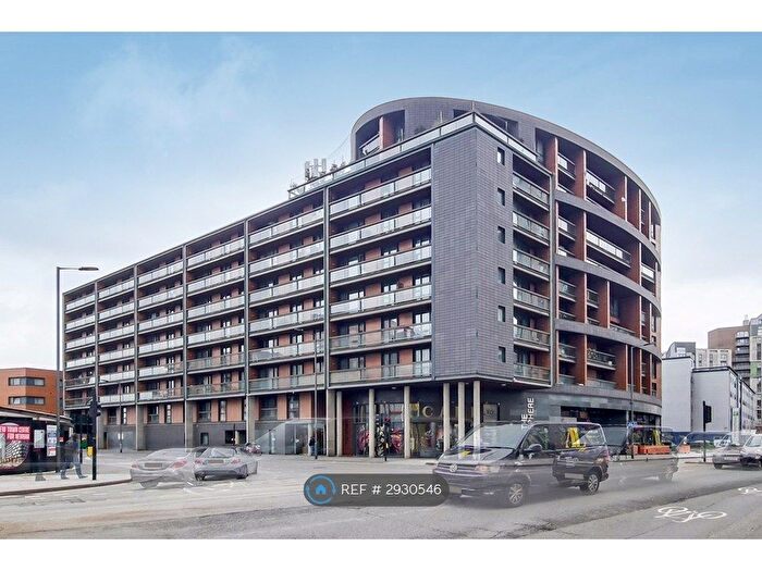 2 Bedroom Flat To Rent In The Sphere, London, E16
