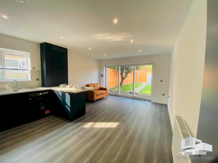 3 Bedroom Property To Rent In Toronto Road, Horfield, Bristol, BS7