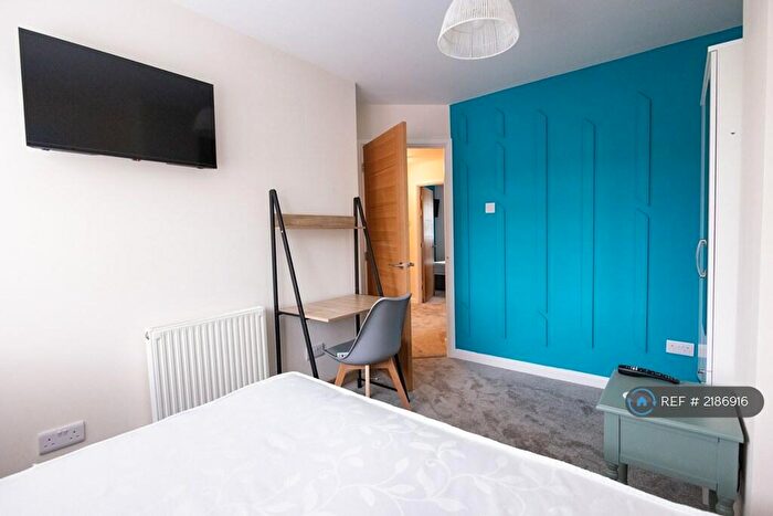 5 Bedroom Terraced House To Rent In Rosewarn Close, Bath, BA2