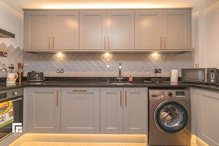 2 Bedroom Apartment To Rent In Alexandria, Victoria Wharf, Cardiff Bay, CF11
