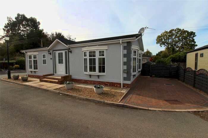 2 Bedroom Property For Sale In Newton Hall Lane, Mobberley, Knutsford, Cheshire, WA16