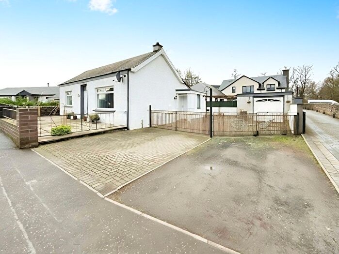 3 Bedroom Cottage For Sale In Kirk Ha, Main Road, Glencraig, KY5