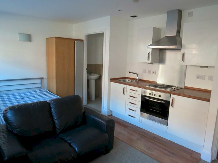 Studio To Rent In Rockingham Street, Sheffield, S1