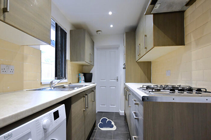 3 Bedroom Terraced House For Sale In Oxford Street, Coventry, CV1