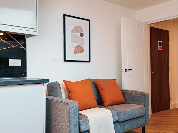 1 Bedroom Apartment To Rent In Apt, Butts Court #, LS1