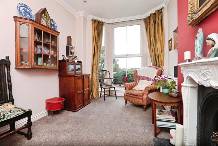 3 Bedroom End Of Terrace House For Sale In Thorpe Road, Norwich, NR1