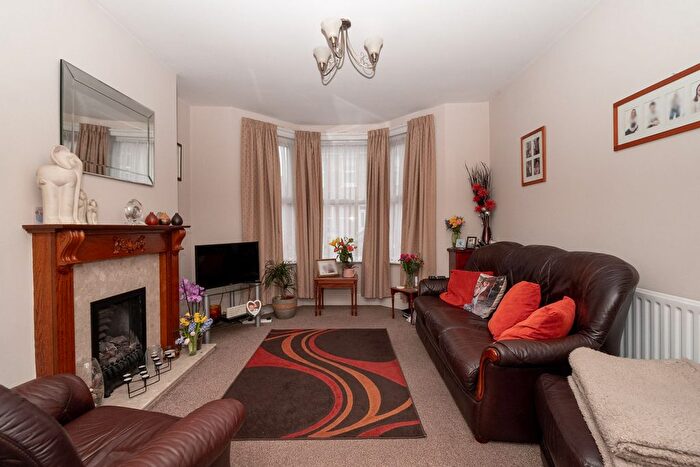 3 Bedroom Terraced House For Sale In Salisbury Avenue, Ramsgate, CT11