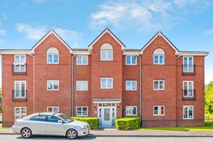2 Bedroom Flat For Sale In Clos Dol Heulog, Pontprennau, Cardiff, CF23