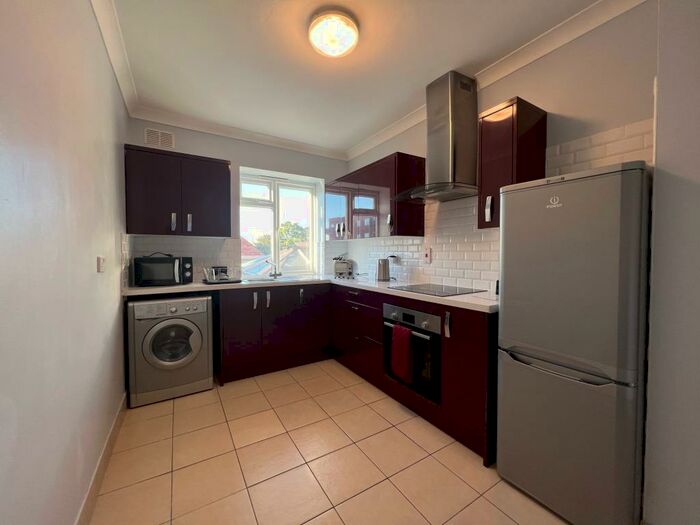 1 Bedroom Apartment To Rent In Lynchford Road, Farnborough, GU14