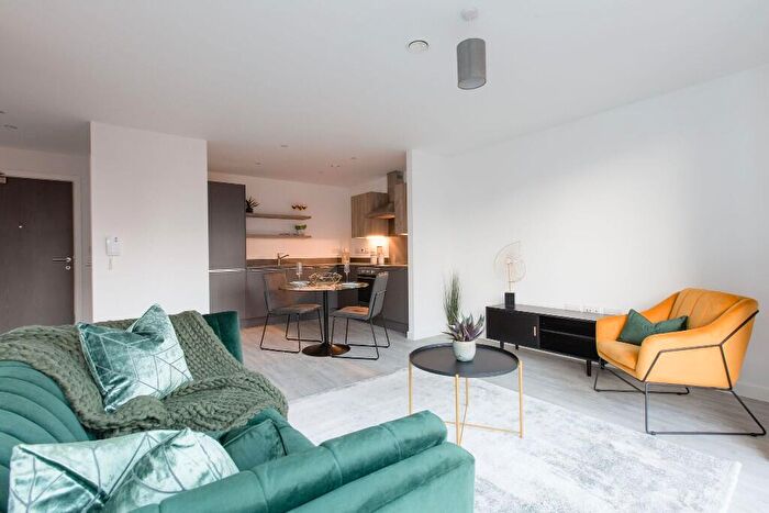 1 Bedroom Apartment To Rent In Trentham Street, Manchester, Greater Manchester, M15