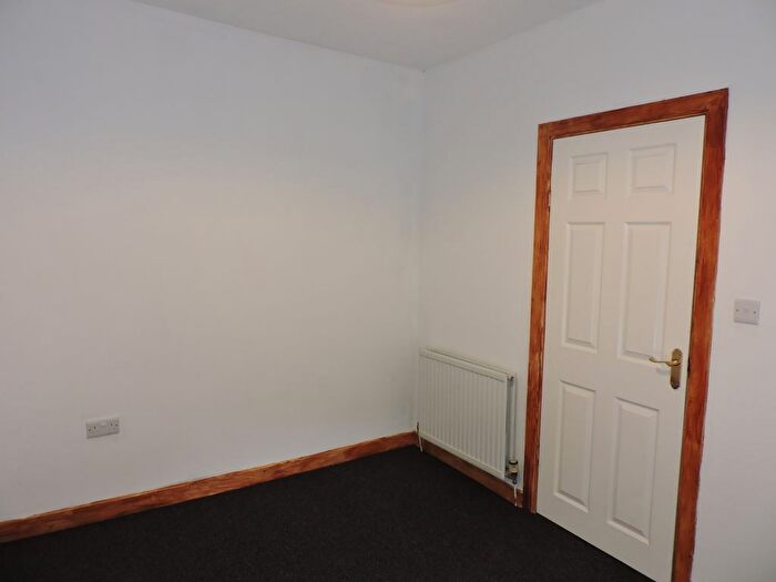 2 Bedroom End Of Terrace House To Rent In Brynhyfryd Street, Swansea, SA5
